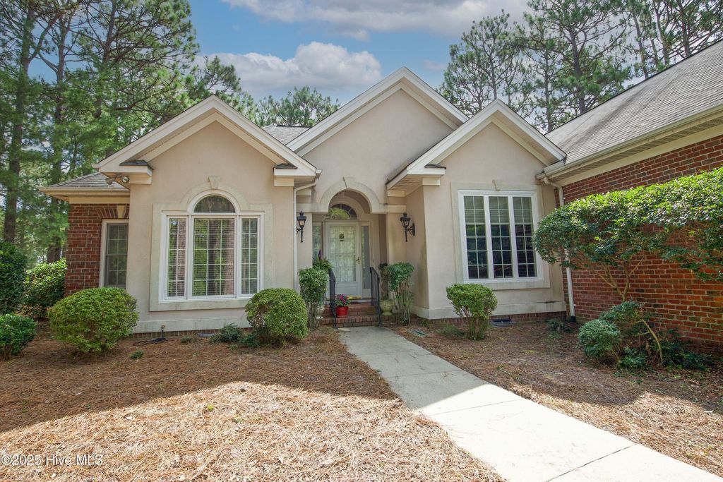 Photo of 17 Cardinal Drive, Whispering Pines, NC 28327 (MLS # 100522498)