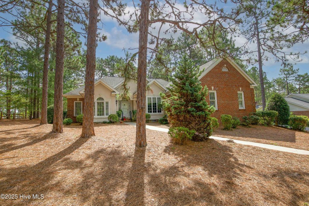 Photo of 17 Cardinal Drive, Whispering Pines, NC 28327 (MLS # 100522498)