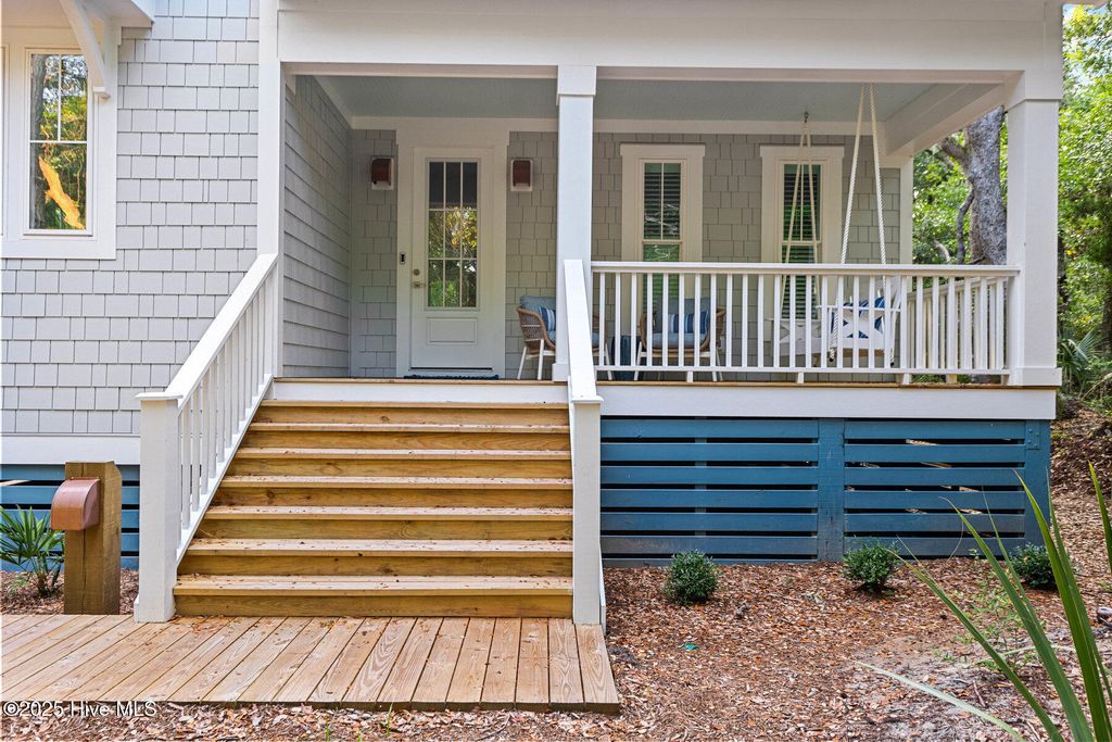 Photo of 122 Stede Bonnet Wynd, Bald Head Island, NC 28461 (MLS # 100527484)