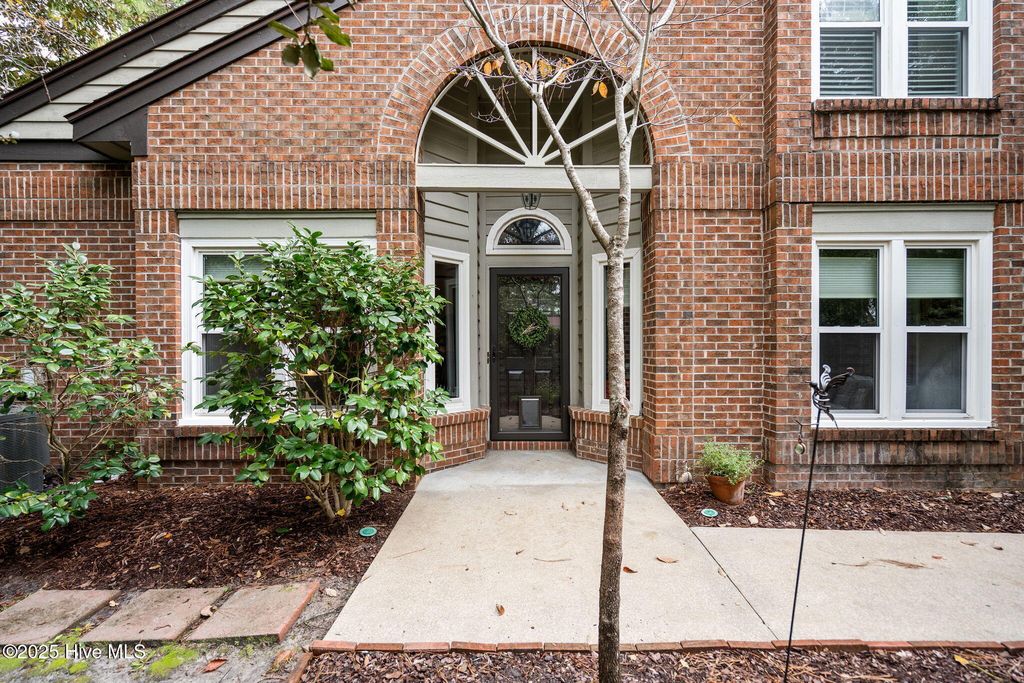 Photo of 1916 Jumpin Run Drive, Wilmington, NC 28403 (MLS # 100539052)