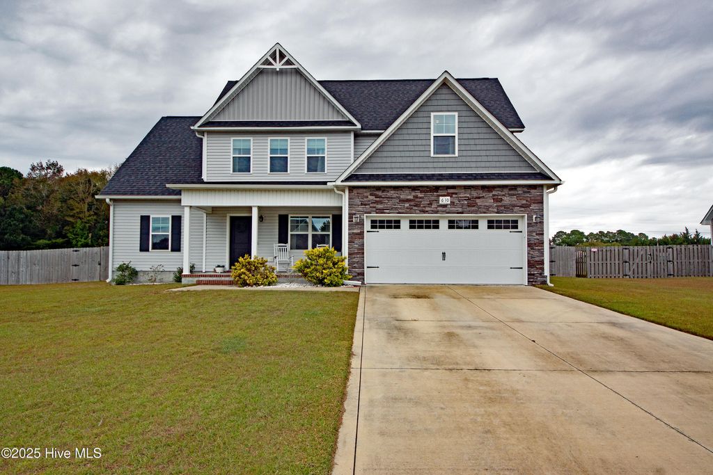 Photo of 610 Osprey Landing Drive, Holly Ridge, NC 28445 (MLS # 100539129)