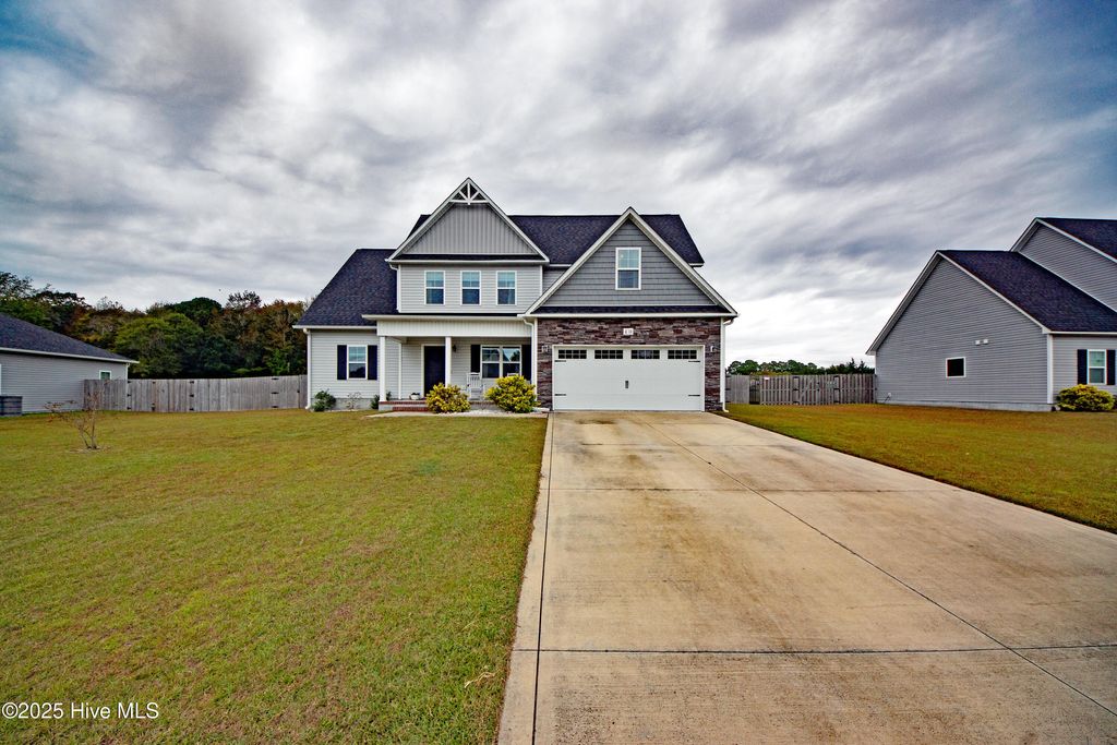 Photo of 610 Osprey Landing Drive, Holly Ridge, NC 28445 (MLS # 100539129)