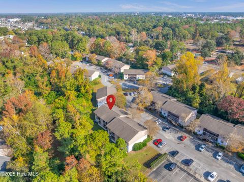 Tiny photo for 522 S Kerr Avenue #Apt 77, Wilmington, NC 28403 (MLS # 100542371)