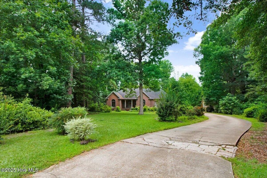 Photo of 104 Tall Pines Place, Goldsboro, NC 27534 (MLS # 100515400)