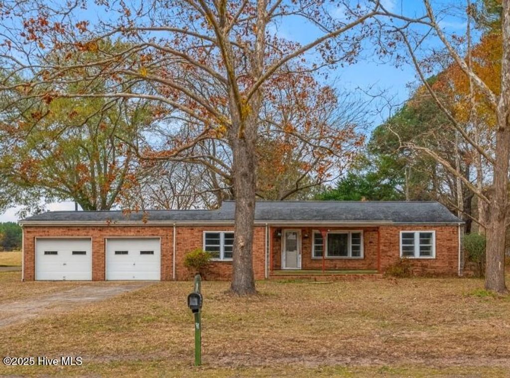 Photo of 561 Godley Road, Grimesland, NC 27837 (MLS # 100542970)