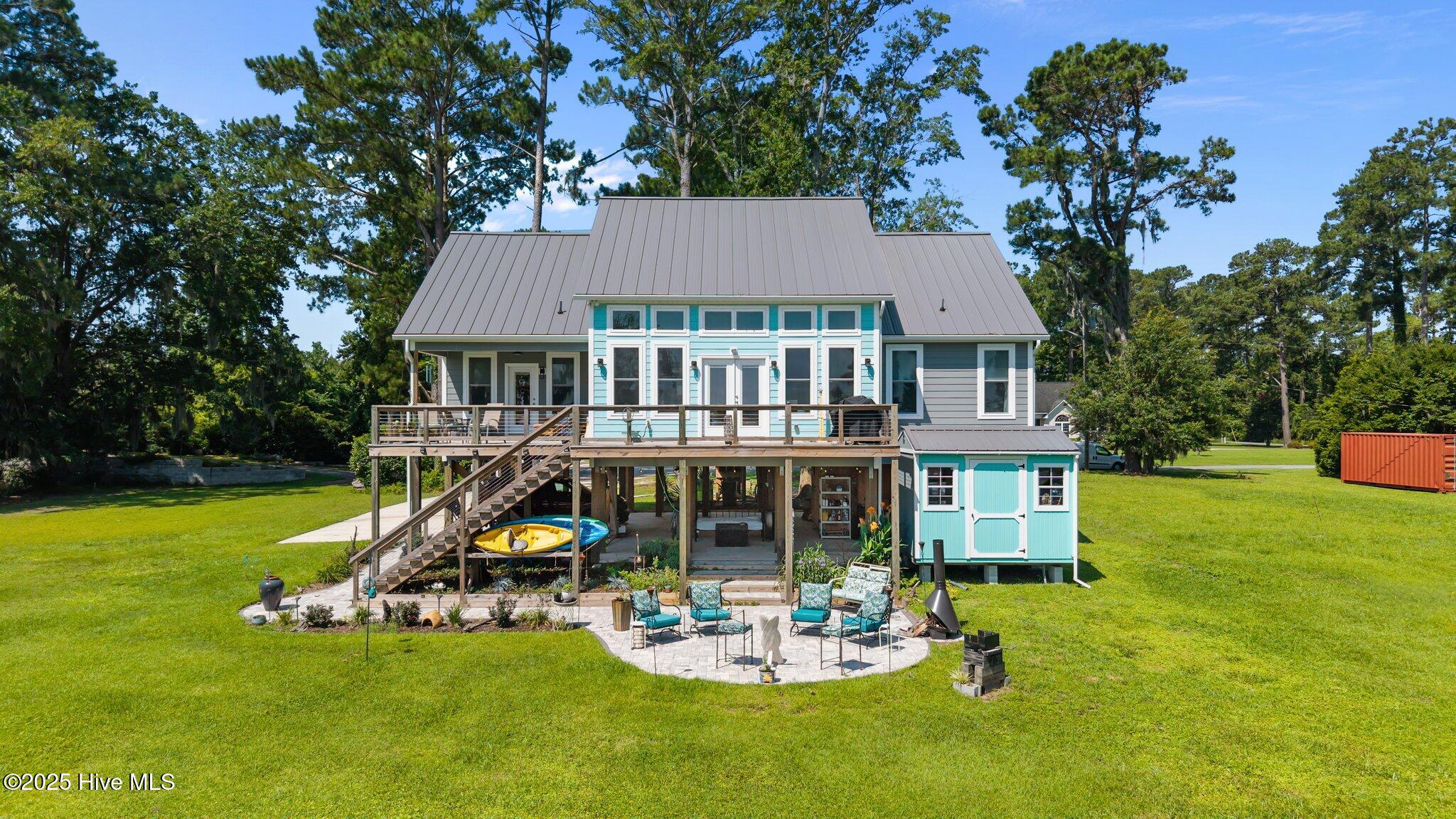 305 Rennys Creek Drive