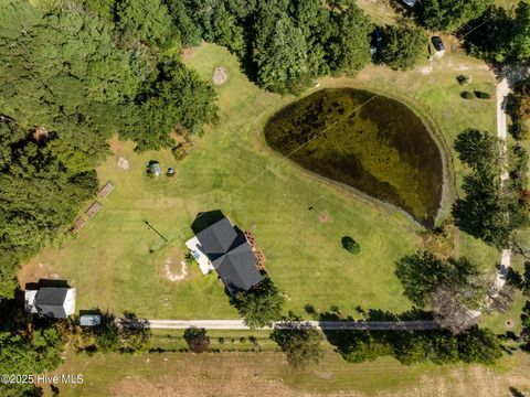 Tiny photo for 183 April Lane, Stella, NC 28582 (MLS # 100535627)