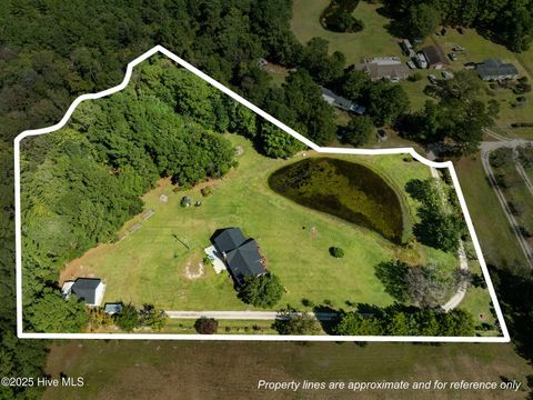 Tiny photo for 183 April Lane, Stella, NC 28582 (MLS # 100535627)