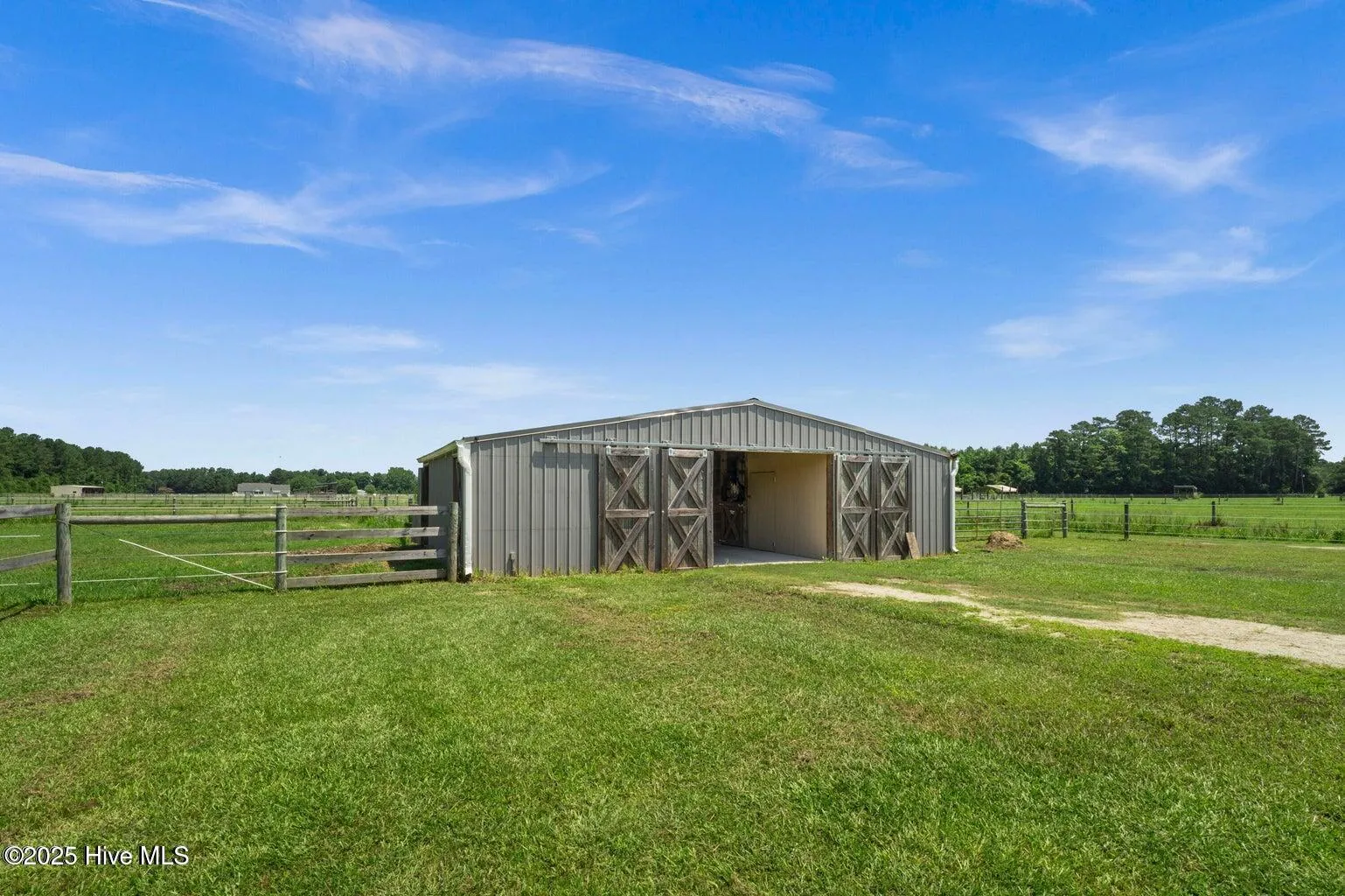 Burgaw, North Carolina 28425, United States, 3 Bedrooms Bedrooms, ,2 BathroomsBathrooms,Residential,Active,215348