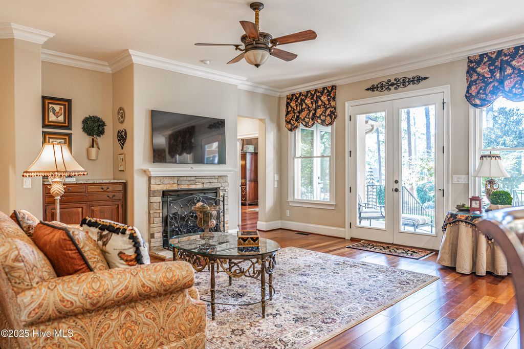 Photo of 18 Augusta Drive, Southern Pines, NC 28387 (MLS # 100538590)