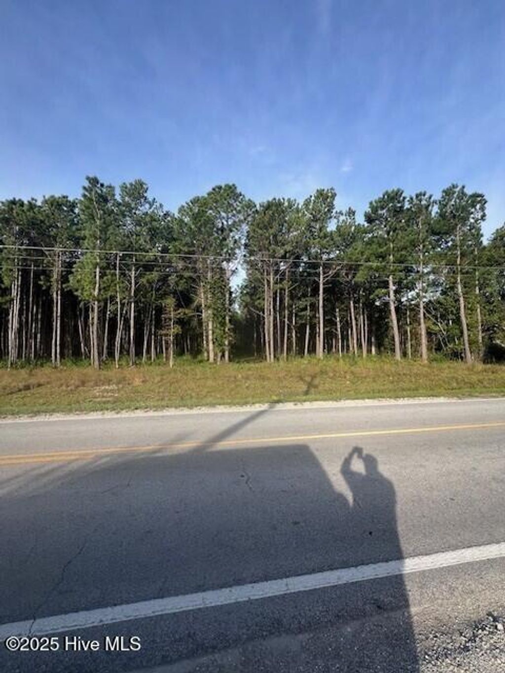 Photo of 1020 Harkers Island Road, Beaufort, NC 28516 (MLS # 100535476)