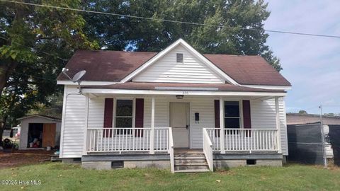 Photo of 206 S Ethel Street, Selma, NC 27576 (MLS # 100544272)