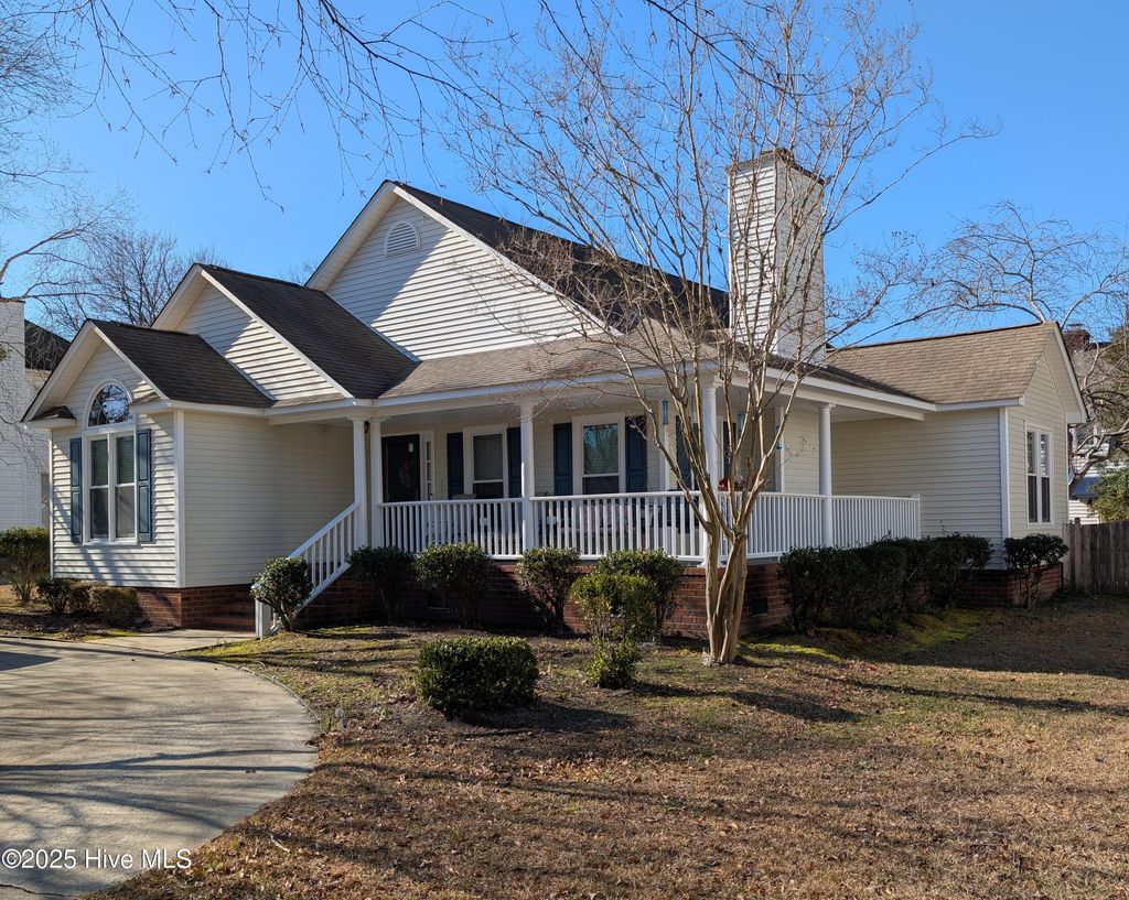 Photo of 3111 Cleere Court, Greenville, NC 27858 (MLS # 100494195)