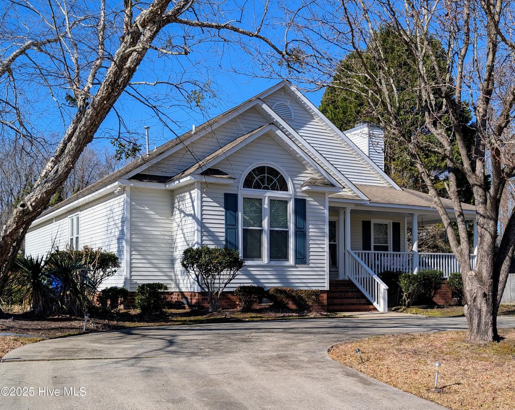 Photo of 3111 Cleere Court, Greenville, NC 27858 (MLS # 100494195)