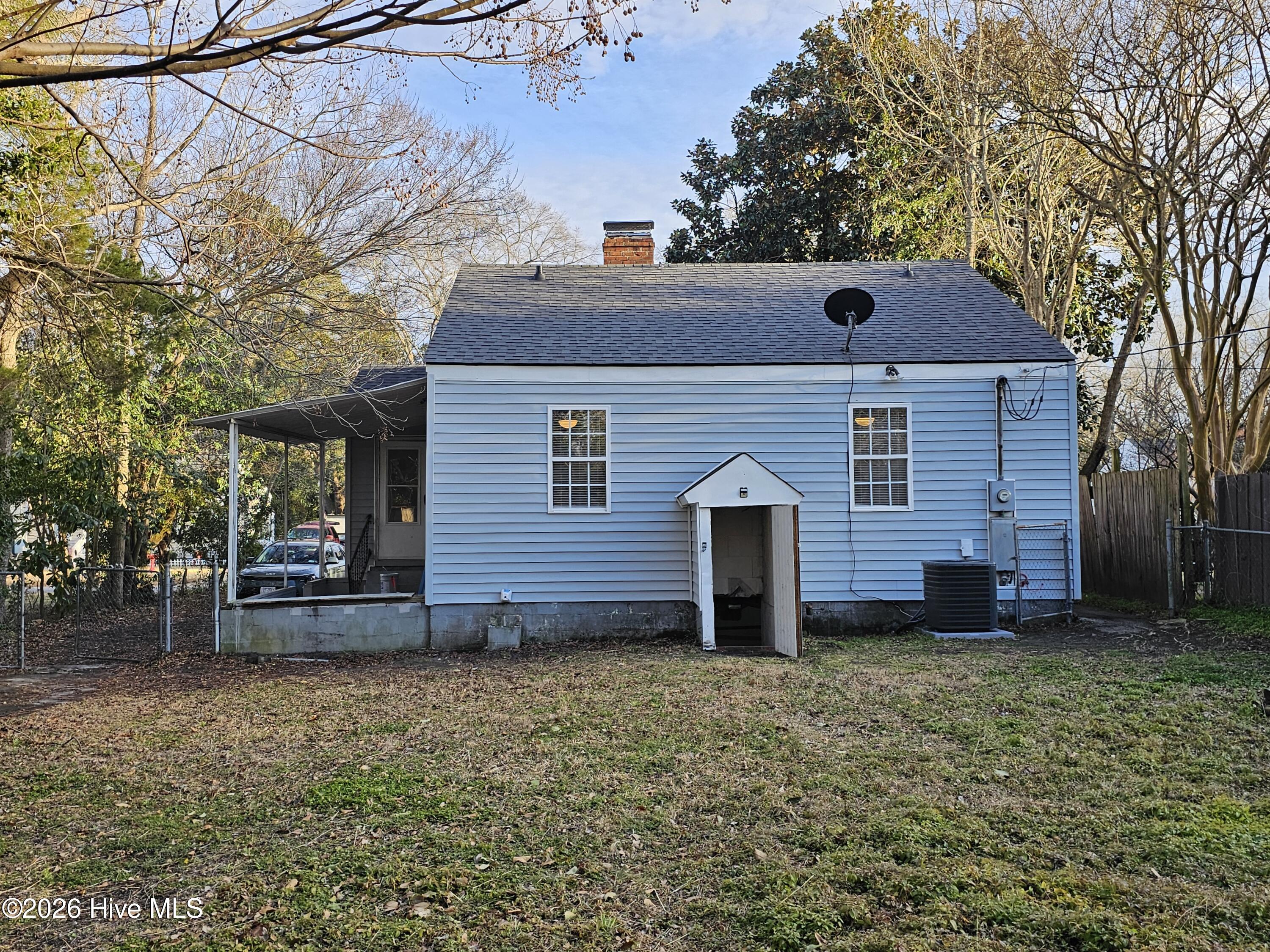 516 National Court Drive