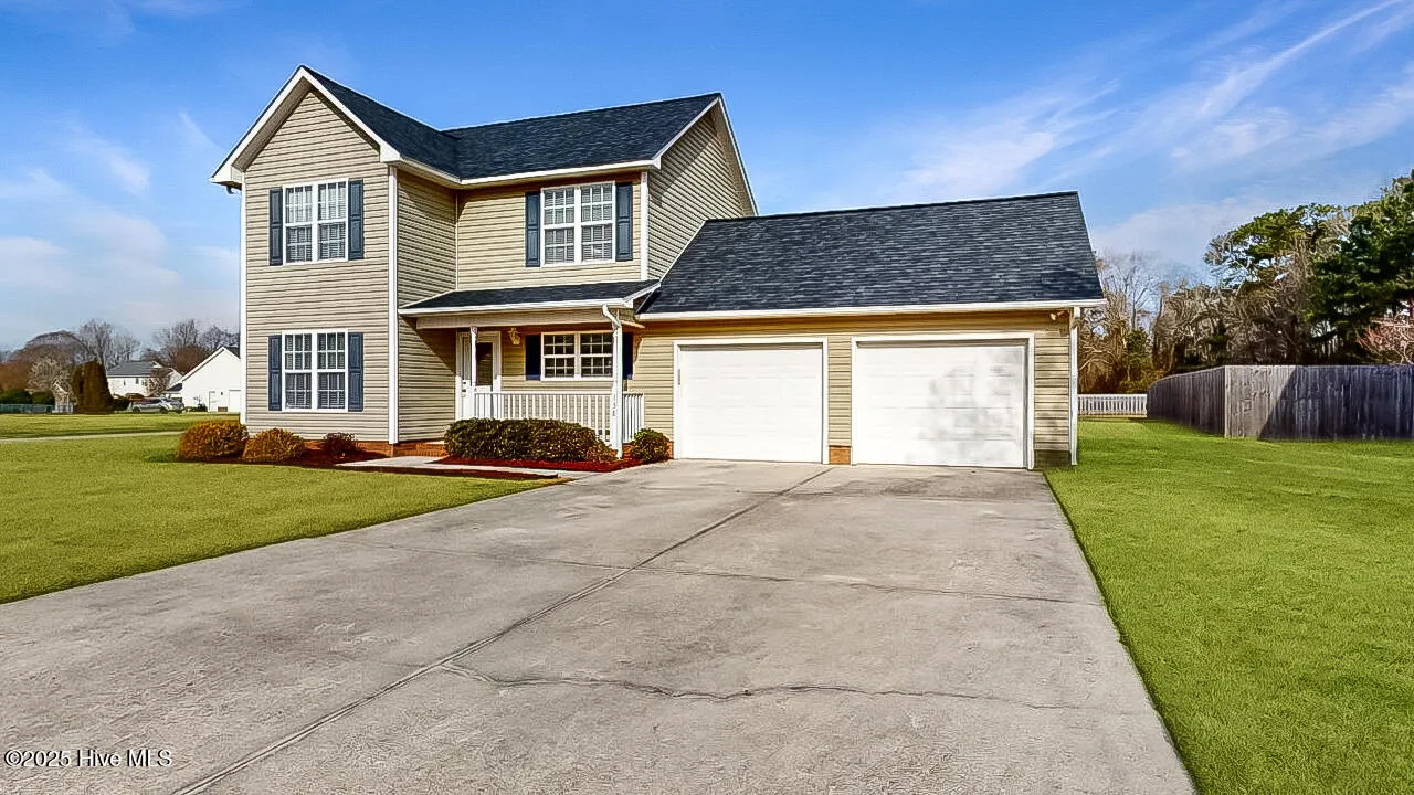 Jacksonville, North Carolina 28540, United States, 3 Bedrooms Bedrooms, ,3 BathroomsBathrooms,Residential,Active,97867