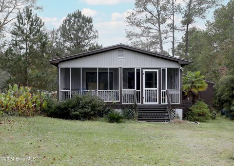 A home in Holly Ridge