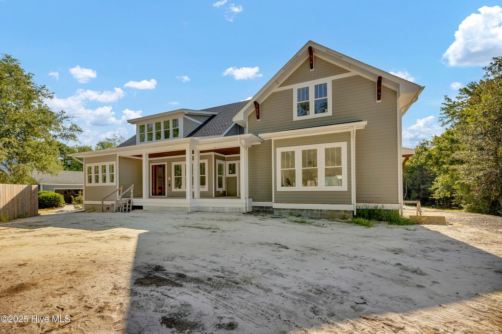 Photo of 2225 S Live Oak Parkway, Wilmington, NC 28403 (MLS # 100424472)