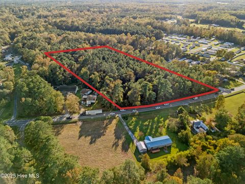 Photo of 3091 Burgaw Highway, Jacksonville, NC 28540 (MLS # 100539729)