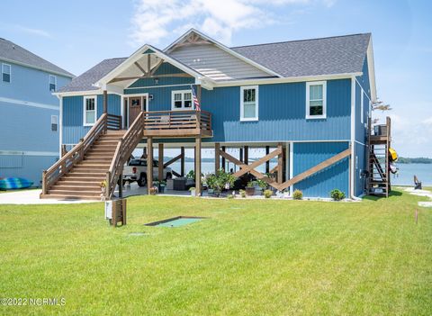 A home in Sneads Ferry