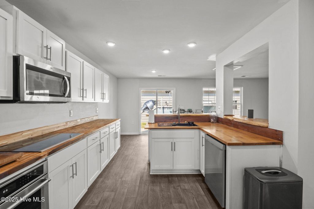 Photo of 329 Tina Mae Drive, Vanceboro, NC 28586 (MLS # 100525089)