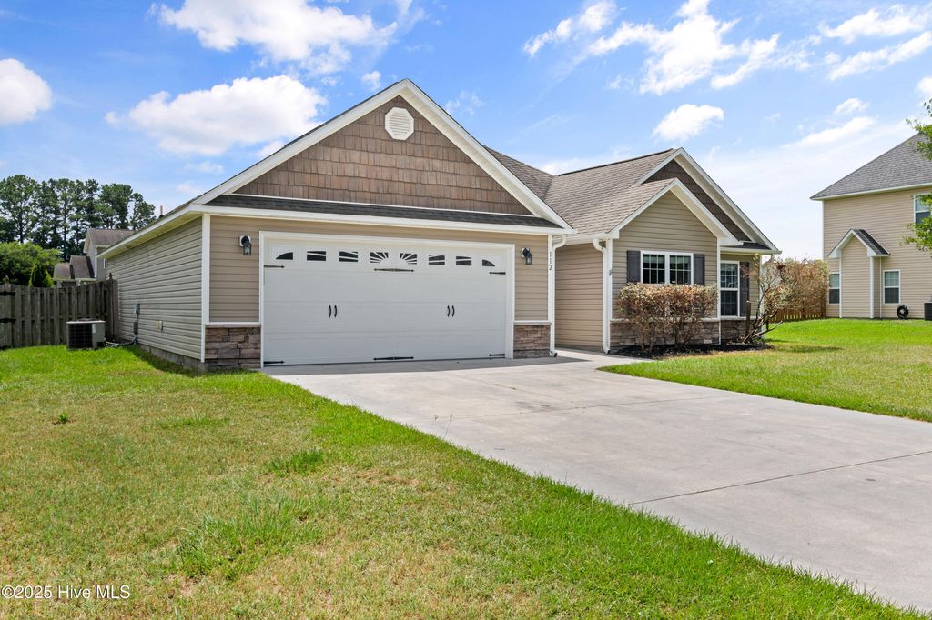 Photo of 112 Pembury Way, Richlands, NC 28574 (MLS # 100516724)