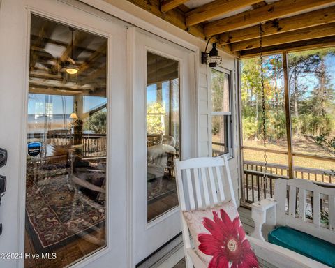 A home in Lake Waccamaw