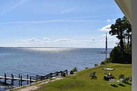 A home in Minnesott Beach