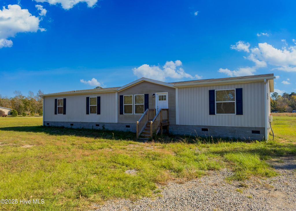 Photo of 233 Benton Road SE, Bolivia, NC 28422 (MLS # 100541074)