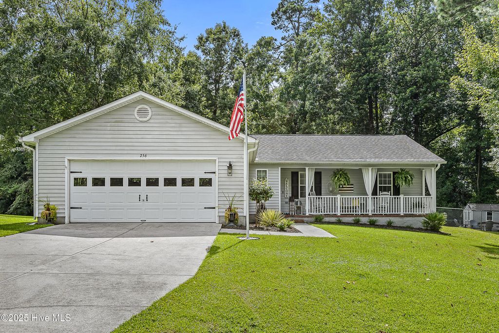 Photo of 256 S Creek Drive, Jacksonville, NC 28540 (MLS # 100531679)