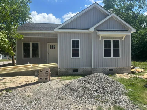 MLS: 100505302