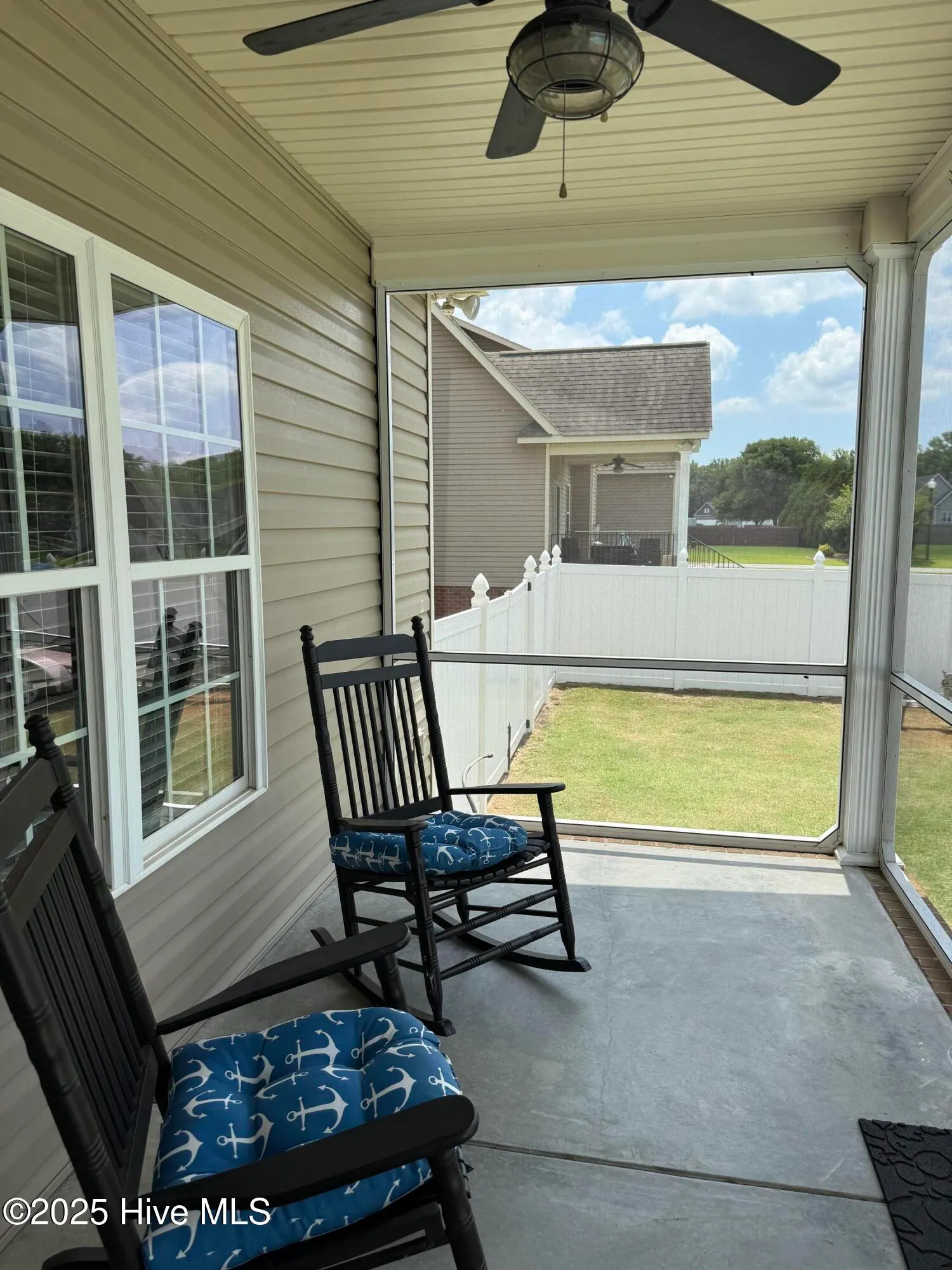 Pikeville, North Carolina 27863, United States, 3 Bedrooms Bedrooms, ,3 BathroomsBathrooms,Residential,Active,174053