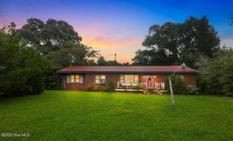 Photo of 1704 Virginia Road, Edenton, NC 27932 (MLS # 100538573) Photo of 1704 Virginia Road, Edenton, NC 27932 (MLS # 100538573)