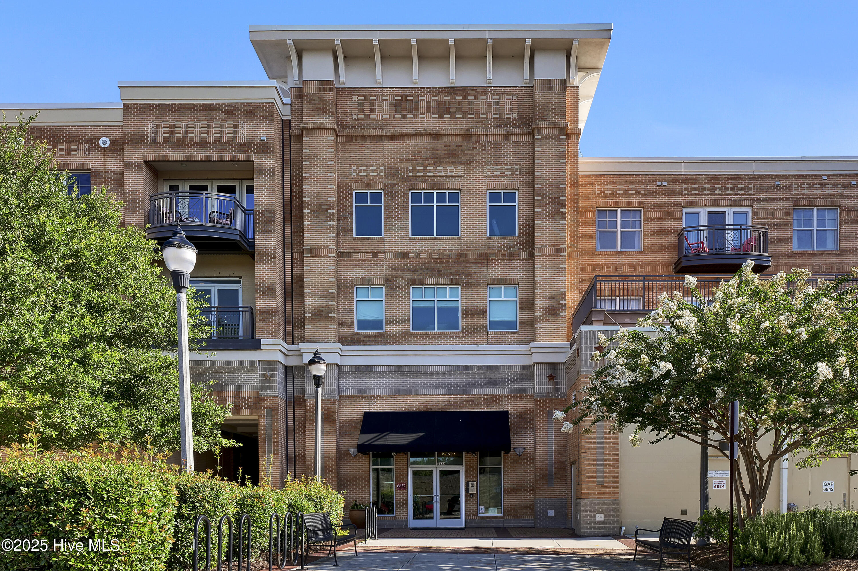 6831 Main Street Unit 333

                                                                             Wilmington                                

                                    , NC - $295,000