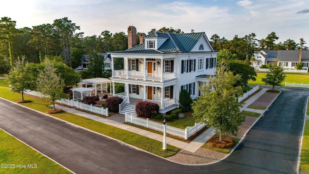 Photo of 588 E Harborside Road, Oriental, NC 28571 (MLS # 100509652)