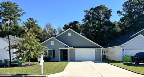 Photo of 315 Woolard Trail, New Bern, NC 28560 (MLS # 100536838) Photo of 315 Woolard Trail, New Bern, NC 28560 (MLS # 100536838)
