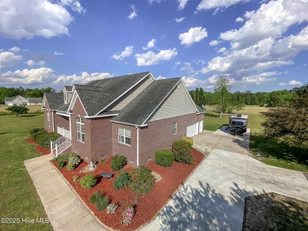 Photo of 106 Yellow Hammer Road, Tyner, NC 27980 (MLS # 100521955)