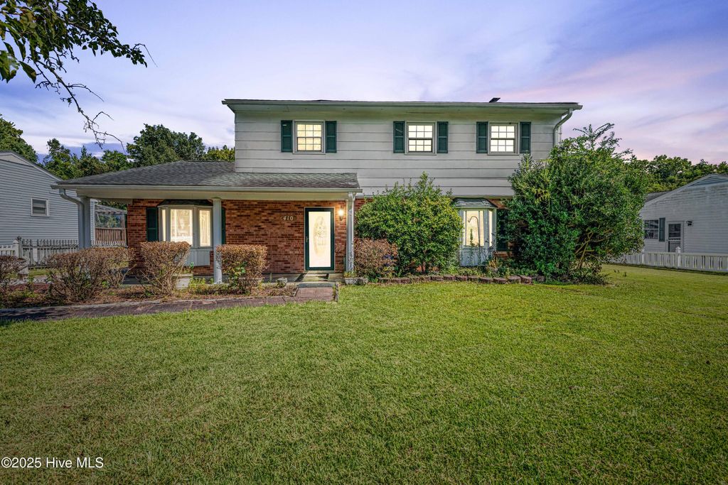 Photo of 410 Regalwood Drive, Jacksonville, NC 28546 (MLS # 100532882)