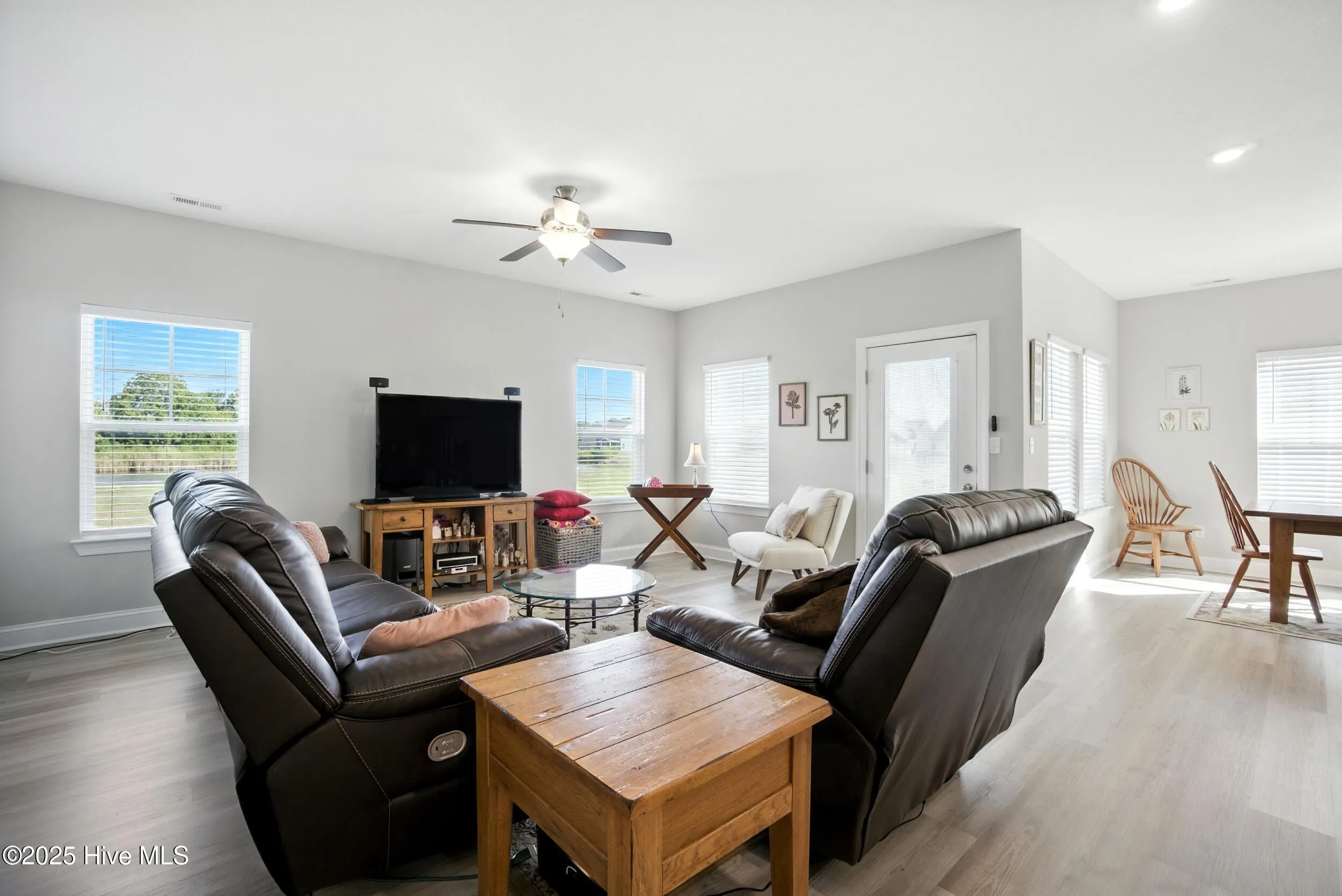 Camden, North Carolina 27921, United States, 3 Bedrooms Bedrooms, ,3 BathroomsBathrooms,Residential,Active,209147