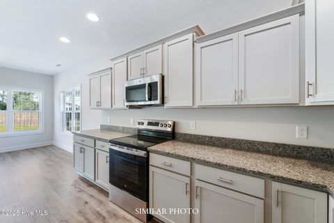 Tiny photo for 911 Miranda Court, Jacksonville, NC 28546 (MLS # 100542914)