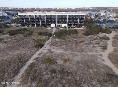 A home in Wrightsville Beach