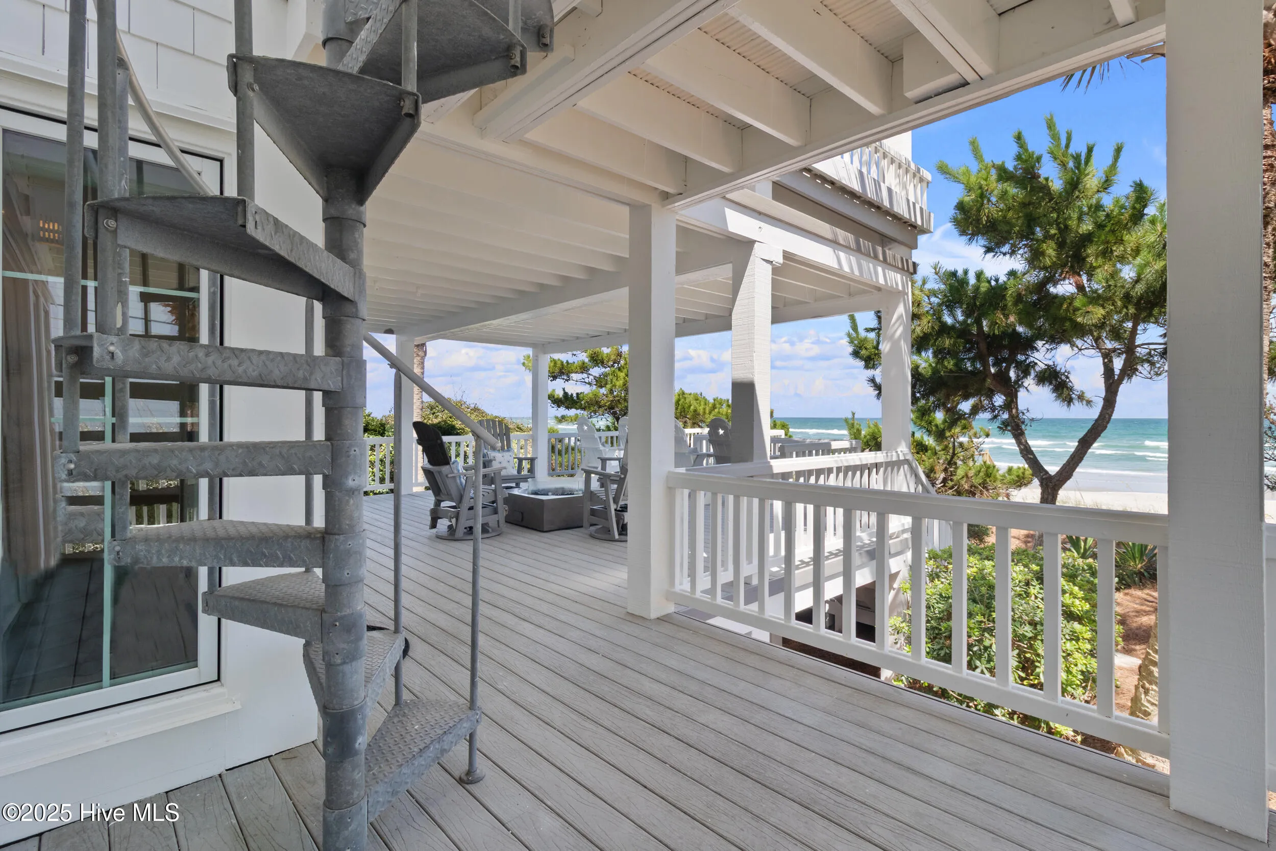 Wilmington, North Carolina 28411, United States, 6 Bedrooms Bedrooms, ,7 BathroomsBathrooms,Residential,Active,178438