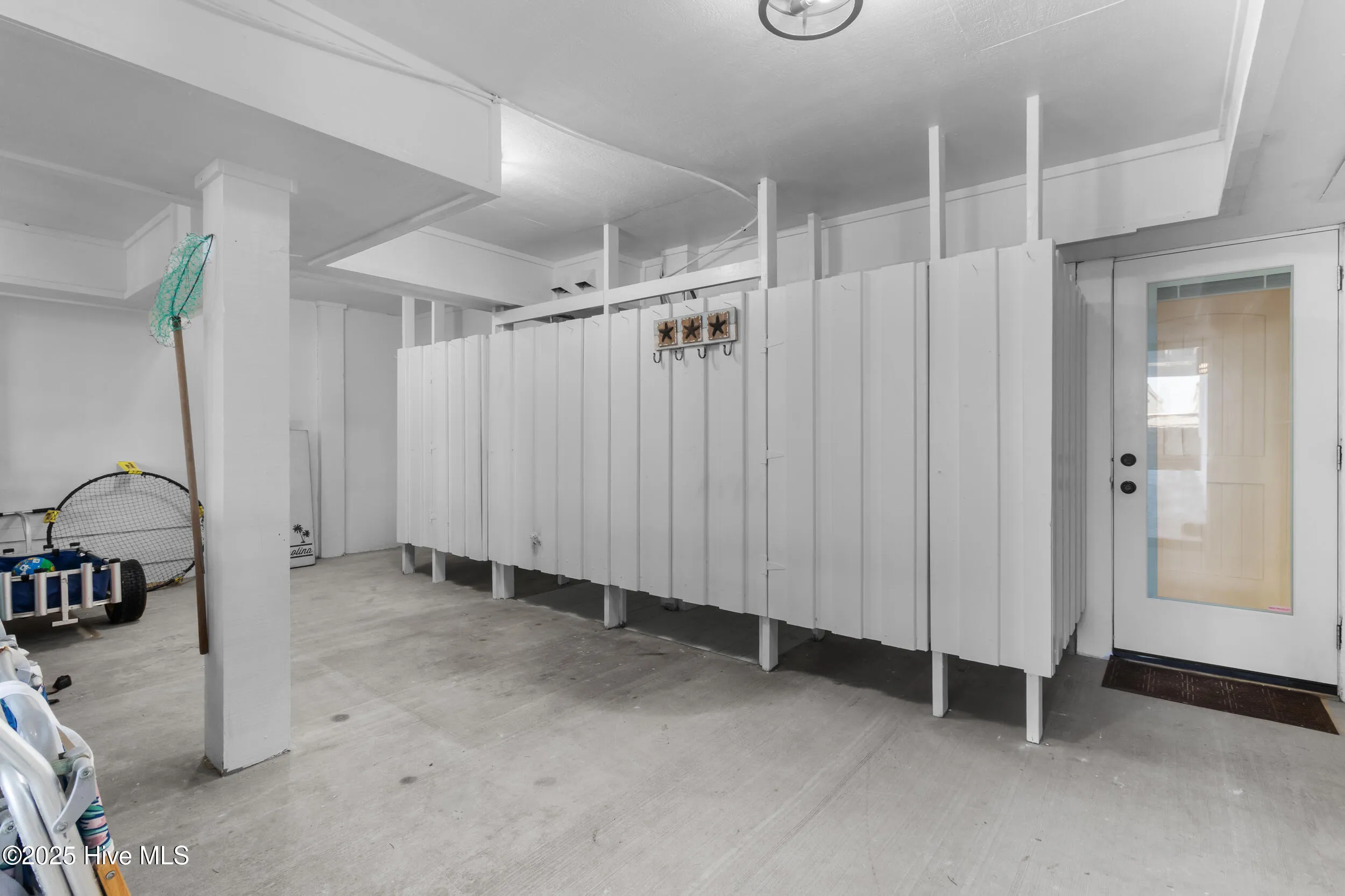 Wilmington, North Carolina 28411, United States, 6 Bedrooms Bedrooms, ,7 BathroomsBathrooms,Residential,Active,178438