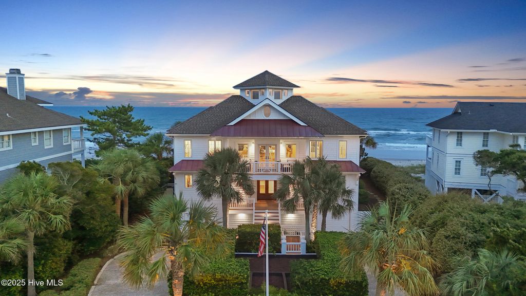 Photo of 6 Inlet Hook Road, Wilmington, NC 28411 (MLS # 100520886)