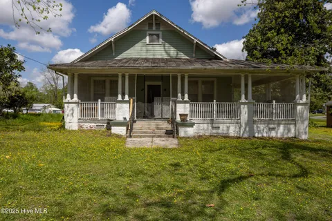 MLS: 100500641