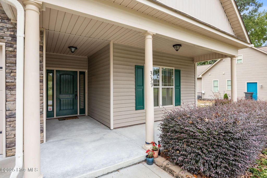 Photo of 339 Victoria Drive, Chocowinity, NC 27817 (MLS # 100531876)