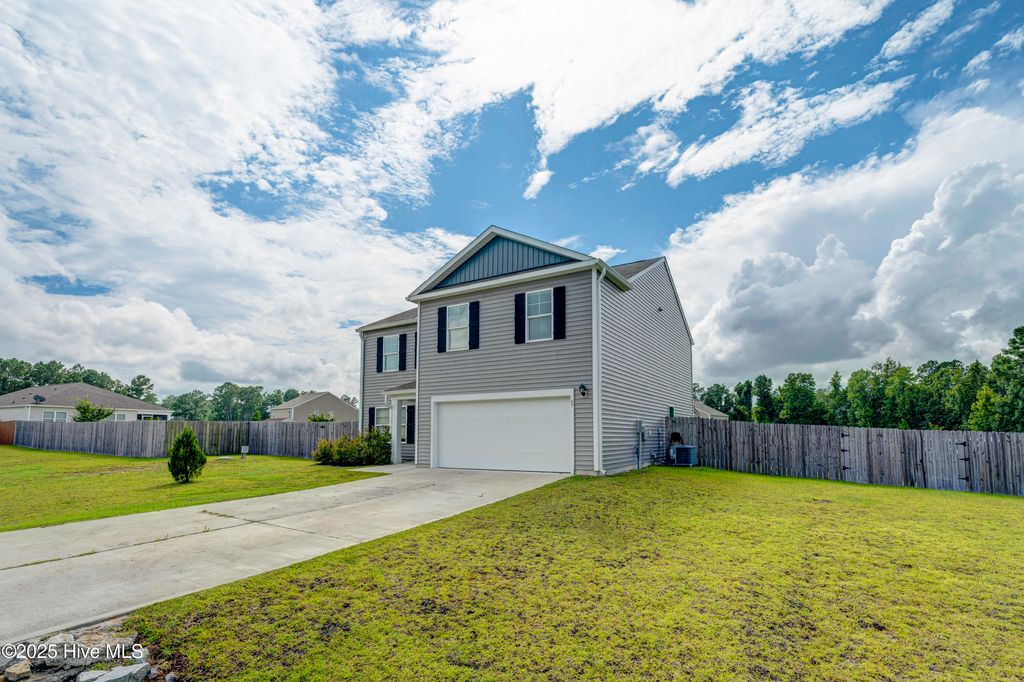 Photo of 67 Fresh Air Drive, Hampstead, NC 28443 (MLS # 100523814)