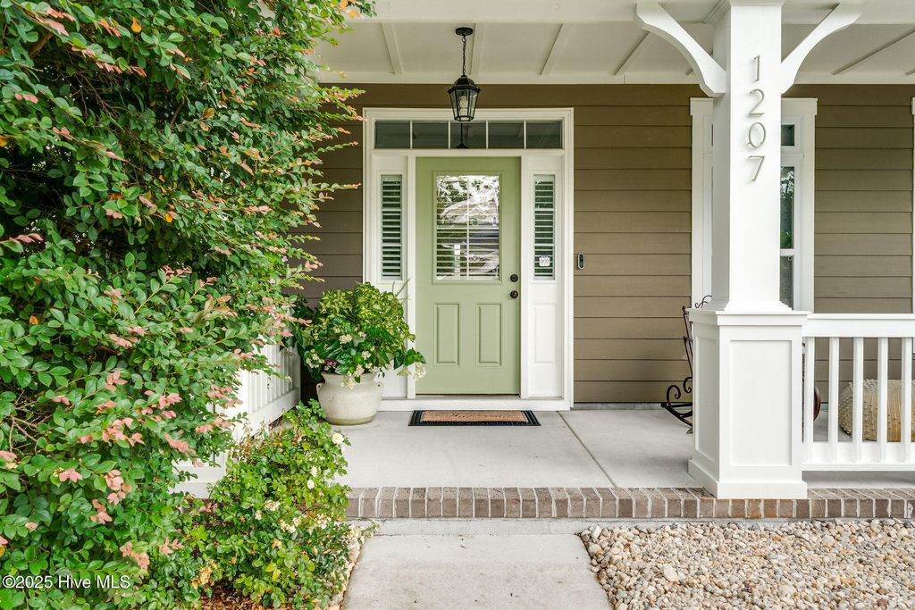 Photo of 1207 Matteo Drive, Wilmington, NC 28412 (MLS # 100520423)