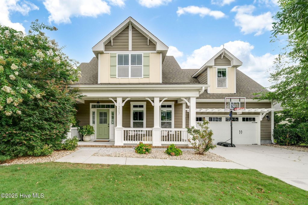 Photo of 1207 Matteo Drive, Wilmington, NC 28412 (MLS # 100520423)