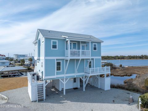 A home in North Topsail Beach